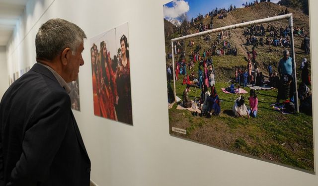 Diyarbakır’da Newroz Fotoğraf Sergi açıldı