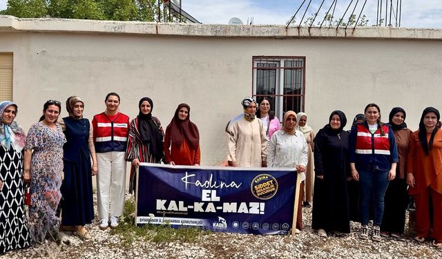 Diyarbakır’da Jandarma kadınlara bilgilendirdi