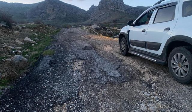 Diyarbakır'da belediyeye yol tepkisi: “Köyümüze, ziyaretimize gidemiyoruz"