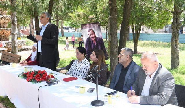 Bismil Belediyesi ilk defa yaptı: “Önder” posteri dikkat çekti!