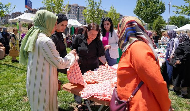 Diyarbakır’da kadın emeği sergisi düzenlendi