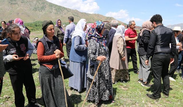 Diyarbakır’da köy halkı toplandı: Eylem yaptı!