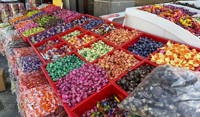Diyarbakır’da rengarenk bayram şekerlerinin fiyatı belli oldu!