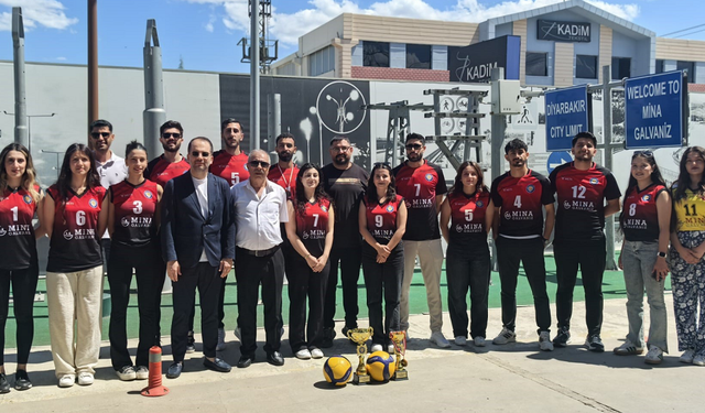 Diyarbakır’da şampiyon takım oyuncularına destek geldi!