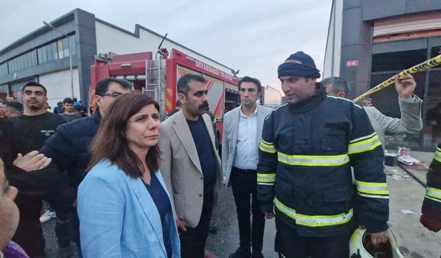 Diyarbakır’da sanayi sitesinde yangın: Büyükşehir’den açıklama!