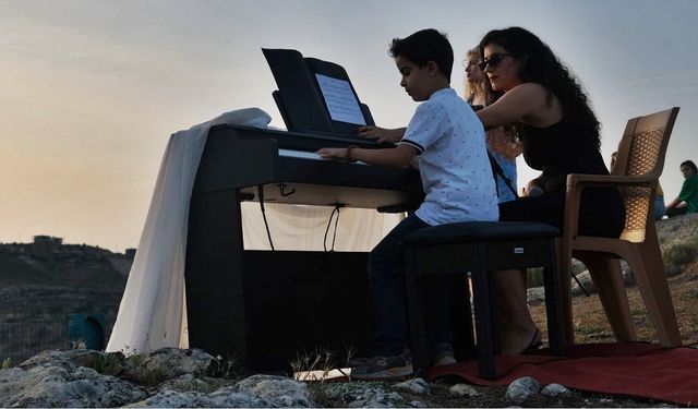 Diyarbakır’da tarihin kalbinde etkinlik: Yıldızların altında buluşturdular