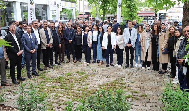 Diyarbakır'daki kitap fuarı kapılarını açtı!