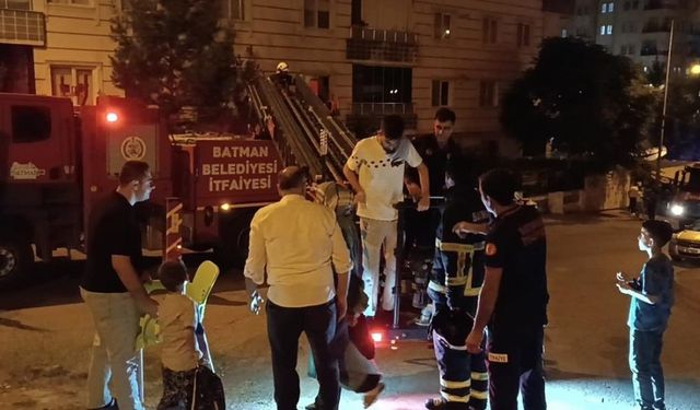 Diyarbakır’dan sonra Batman’da yangın paniği: 5 kişi kurtarıldı