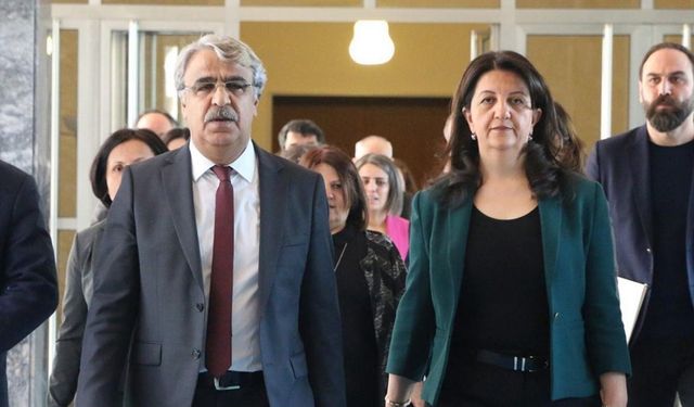 Komisyon sonrası bir ilk: DEM Parti heyeti İmralı'ya gidiyor