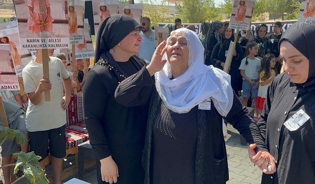 Narin'in Babaannesinden mezar başında ağıt: "Canımızı aldılar evimizi yaktılar!"