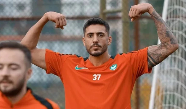 Amedspor'da 12 maç ceza alan Veysel Sapan'dan açıklama!