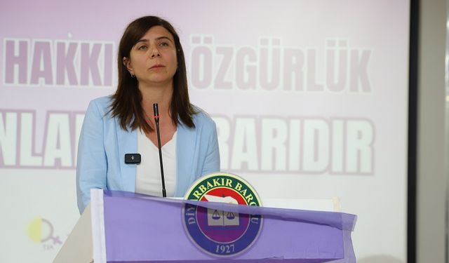 POLİTİKA