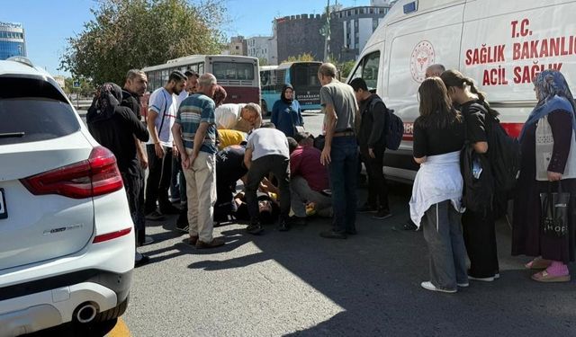 Diyarbakır’da feci kaza: Otomobilin çarptığı şahsın durumu ağır!