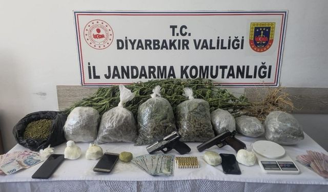 Diyarbakır Valiliği duyurdu: Kilolarca esrar ele geçirildi