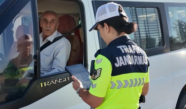 Diyarbakır'ın 17 ilçesinde eş zamanlı trafik denetimi