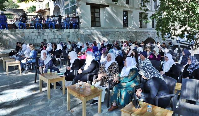 Diyarbakır’da anma: 2 bin 385 kişi ölmüştü!