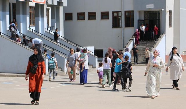 Diyarbakır’da bir okul ağır hasarlı çıktı: İşte ismi