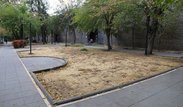 Diyarbakır Büyükşehir’den beklenen çalışma: Sur dipleri yenileniyor!