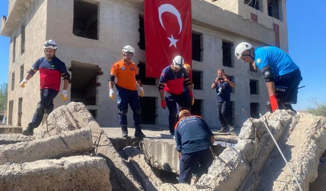 Diyarbakır’da 5.8 büyüklüğündeki depreme hazırlık