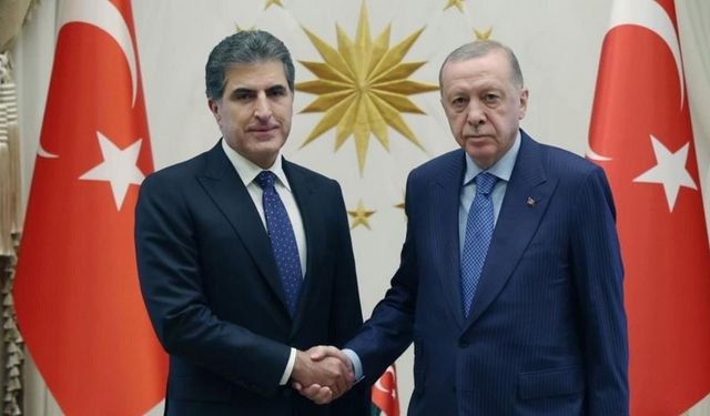 POLİTİKA