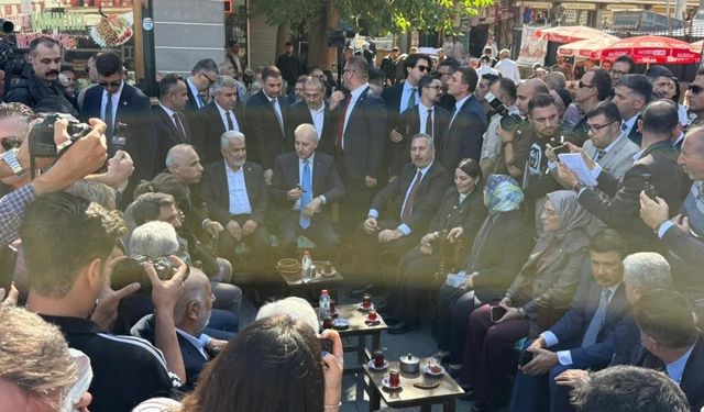 POLİTİKA