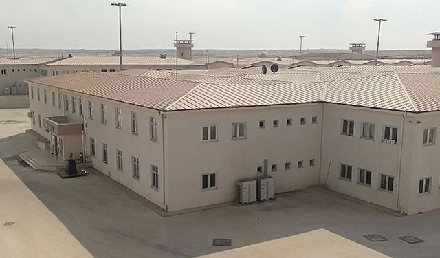 Cezaevinde zehirlenme paniği: 18 mahkum hastanelik oldu!