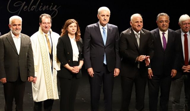 POLİTİKA