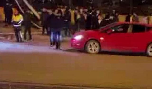 Diyarbakır'da 2 araç çarpıştı: Yaralılar var