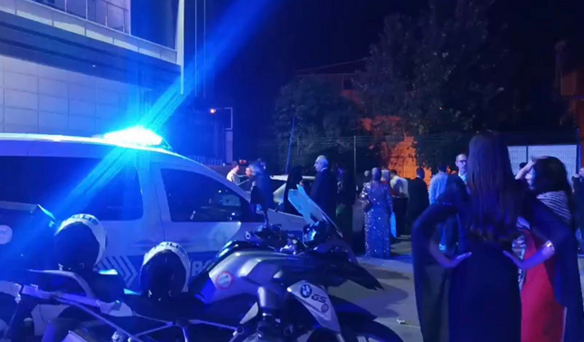 Diyarbakır’da bir düğün salonunda bıçaklı kavga: Yaralılar var!