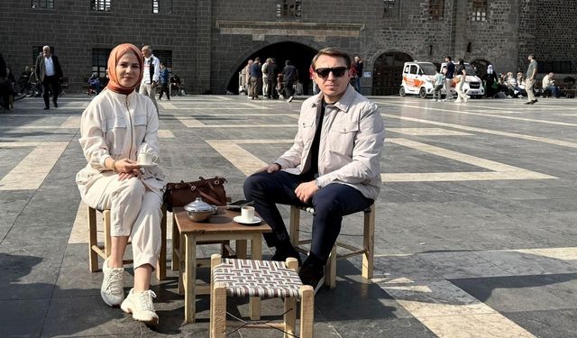 Diyarbakır’da gören tanımadı: Kaymakam halk arasında!