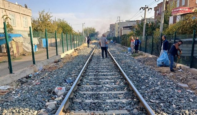 Diyarbakır tren yolunda temizlik seferberliği