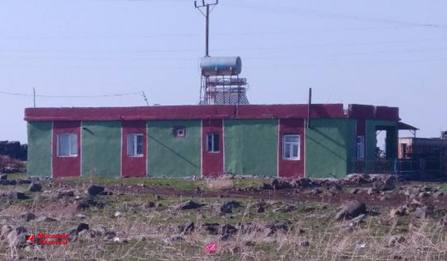 Amedspor belki sesimizi duyar dedi: Evini yeşil kırmızıya boyadı!