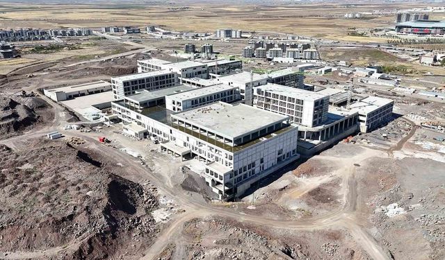 Diyarbakır Şehir Hastanesinde örnek hasta odası hazır!