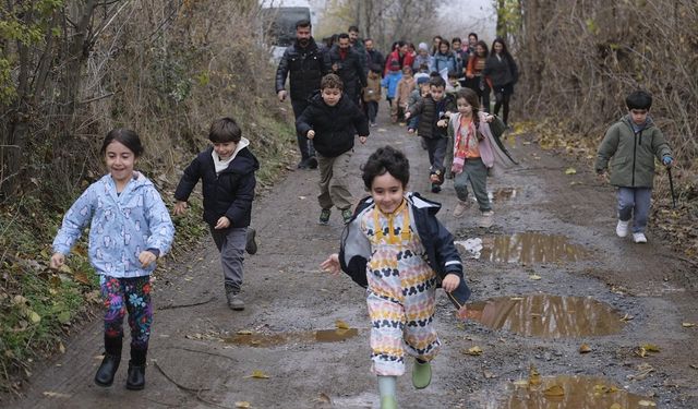 Diyarbakır’da çocuklar Hevsel Bahçeleri'ni keşfetti