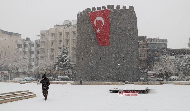 Diyarbakır’a kar yağdı: Hava kalitesi belli oldu!