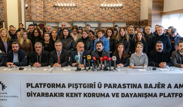 Diyarbakır’da Kobani seferberliği: Sınır kapısı açılmalı, yardımlar hazır!