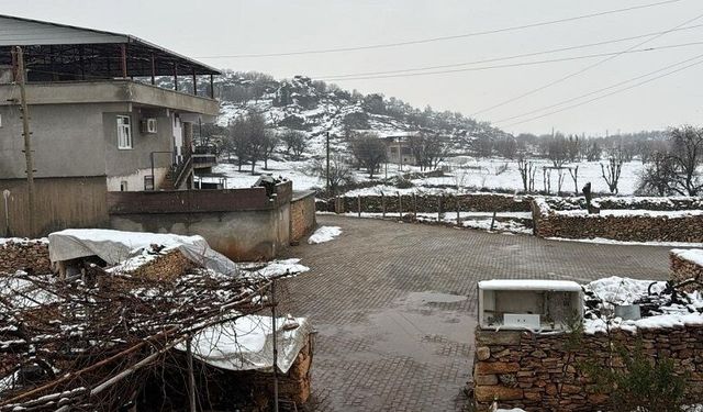 Diyarbakır’ın köyünde 12 saatlik kesinti vatandaşı bezdirdi!