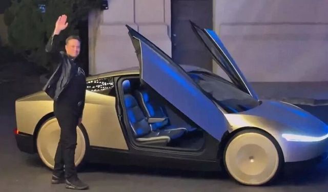 Direksiyonu olmayan otomobil tanıtıldı