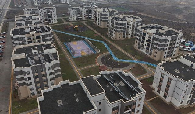 Diyarbakır’ın yeni yaşam alanında eski çile: Deprem konutları susuz kaldı!
