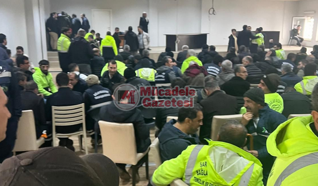 Diyarbakır’da maaş alamayan belediye işçileri iş bıraktı!