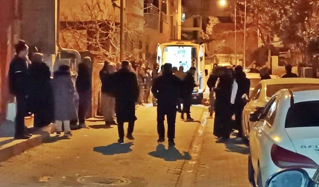 Batman’da kan donduran olay! Genç kız sahurda babasına kıydı