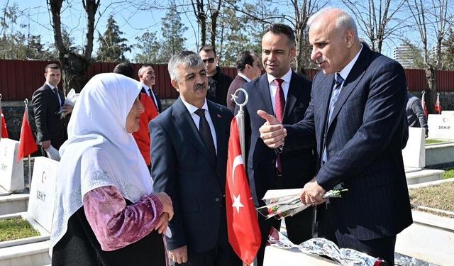 Diyarbakır’da Çanakkale şehitleri anıldı: 111 yıl geçti...