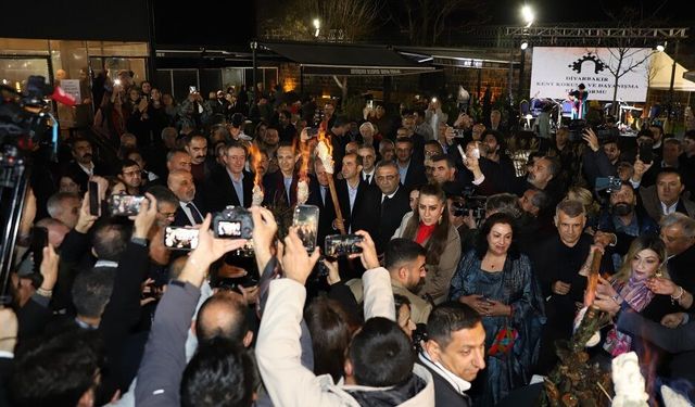 Diyarbakır’da Newroz resepsiyonu düzenlendi