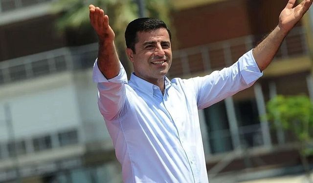 POLİTİKA