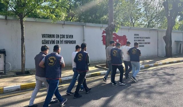 Diyarbakır’da JASAT’tan operasyon: 162 kişi yakalandı