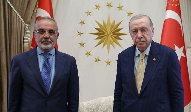 POLİTİKA