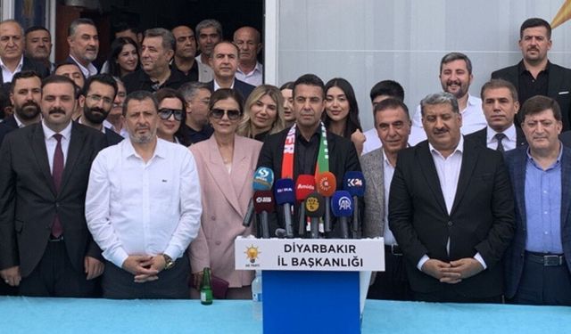 POLİTİKA