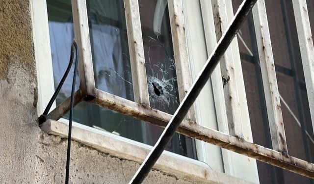 Diyarbakır’da bir ev kurşunlandı!