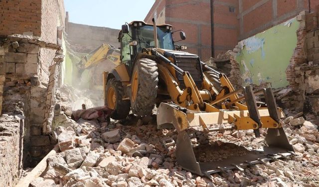Diyarbakır’da kullanılmayan o evler yıkılıyor: İşte adresi!