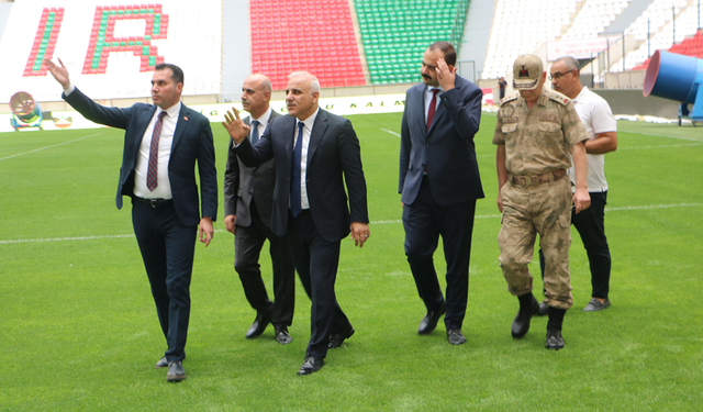 Diyarbakır Stadyumu’nda kritik denetim: Süper Lig öncesi son durum açıklandı!